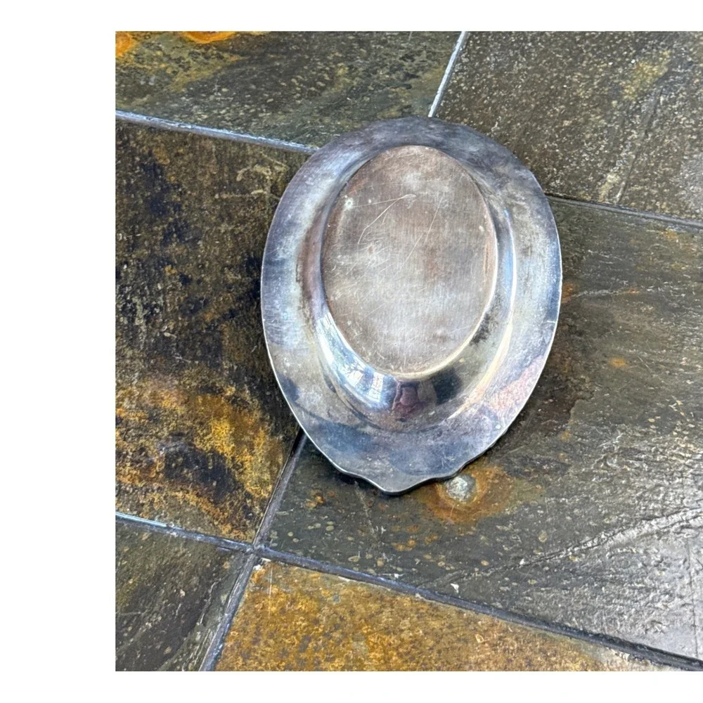 Vintage Silver Plated on Copper Serving Tray OS Tarnished Oval Shell‎ Tableware